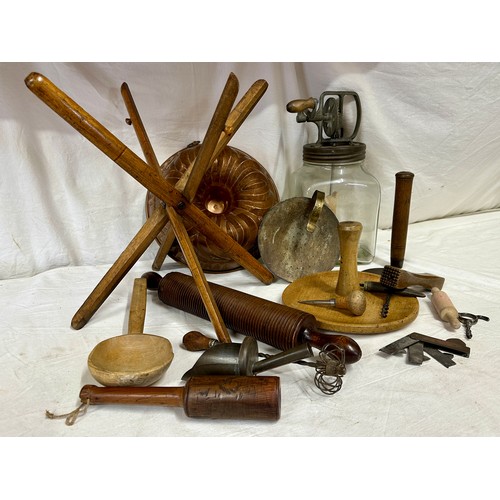 1279 - An assortment of kitchenalia to include a large copper mould 29cm d, a portable wooden stand, a Blow... 