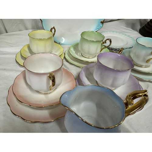 206 - A miscellany of ceramics to include a part Royal Albert 'Rainbow' tea service, part Royal Albert 'Co... 