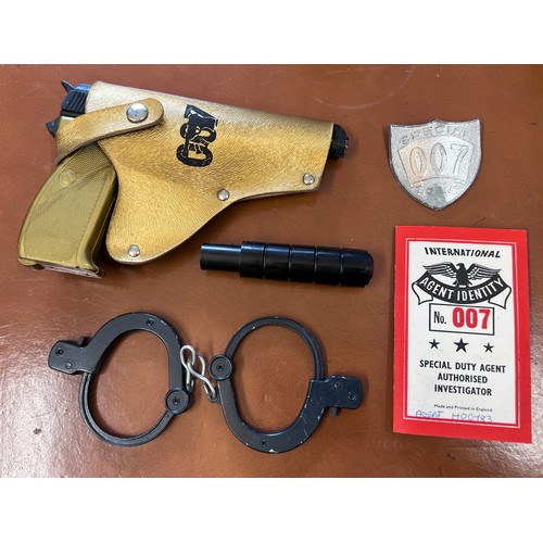 1152 - James Bond Lone Star 100 Shot Repeater Cap Toy Pistol with silencer, lone star Special 007 Agent chr... 