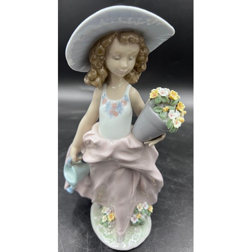 217 - A boxed LLadro Society 1999 figurine A Wish Come True 7676.