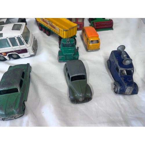 1161 - Diecast toys to include Corgi, Dinky, Lesney etc to include Corgi Chipperfields crane, Lunar Bug, Ca... 