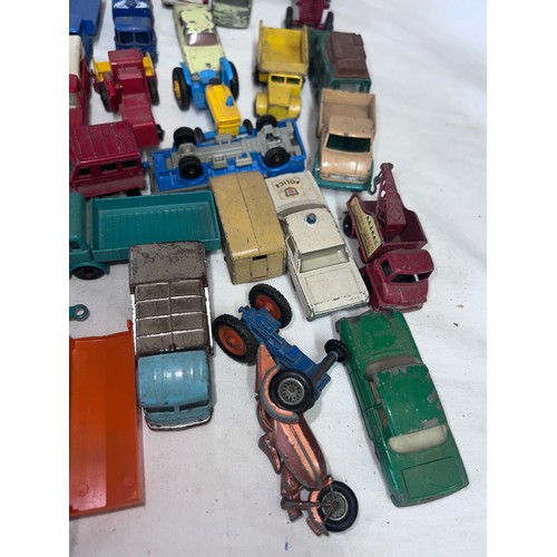 1162 - Diecast toys comprising Corgi, Dinky, Britains, Lesney, Matchbox etc to include Corgi 109 W.B. Lions... 