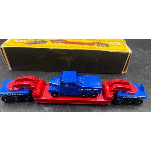 1165 - A boxed Lesney 'Matchbox' series M-6 Major pack Pickfords 200 ton transporter, dark blue tractor wit... 