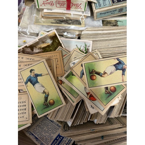 leaf cigarettes Tobacco leaf wrapped hi-res stock photography and images