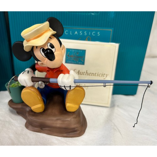 312 - Walt Disney Classic Collection boxed figurines comprising : The Dognapper, Travelers Tale, Quick Dra... 