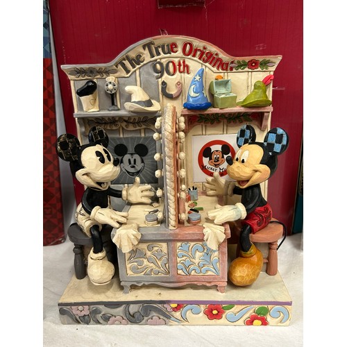 313 - Walt Disney Interest. Boxed figurines. Showcase Collection: All Aboard, For You, Hole In One, Specia... 