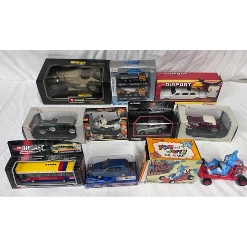 1147 - Boxed diecast toys to include Burago Mercedes Benz SSK 1928, Corgi 007 04303 Aston Martin DB5, Dicki... 