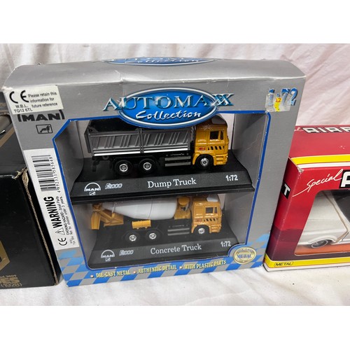 1147 - Boxed diecast toys to include Burago Mercedes Benz SSK 1928, Corgi 007 04303 Aston Martin DB5, Dicki... 