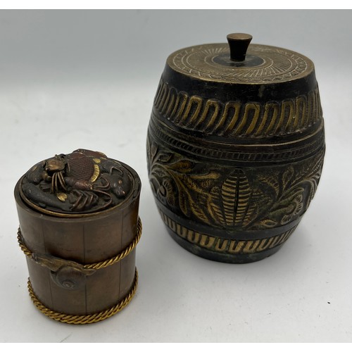 1301 - A Japanese brass and copper inkwell, 5.5cm h together with a brass lidded pot.