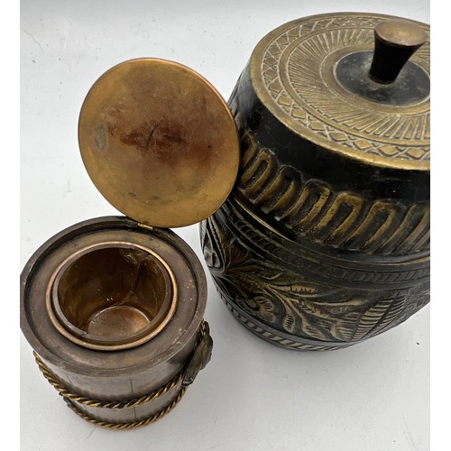 1301 - A Japanese brass and copper inkwell, 5.5cm h together with a brass lidded pot.