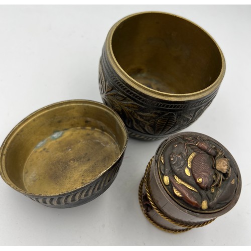 1301 - A Japanese brass and copper inkwell, 5.5cm h together with a brass lidded pot.