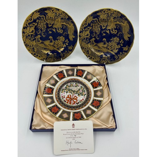 178 - Royal Crown Derby 1992 Imari pattern Christmas plate, 21cm d Aves Gold , boxed with certificate toge... 