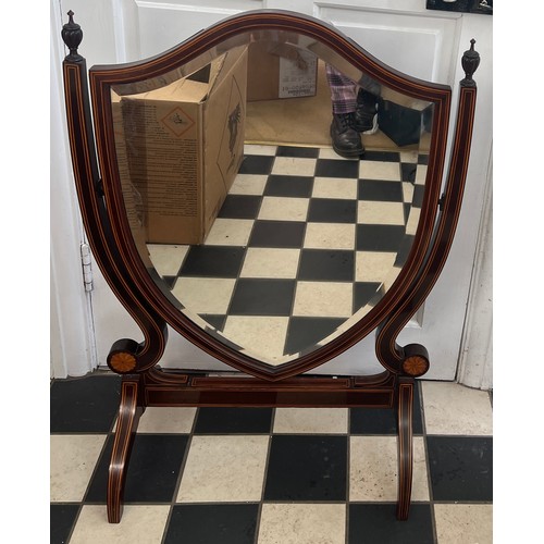 1095 - An Edwardian mahogany inlaid dressing table mirror. 86cm h x 61cm w.