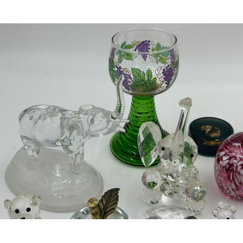 297 - Collection of miniature glass animals and other items to include elephants, Swarovski etc.