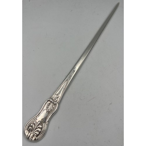 908 - Silver meat skewer, Glasgow 1820, maker Robert Gray & Son. 31cm l. Weight 106gm.