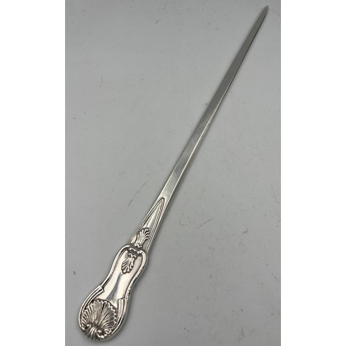 908 - Silver meat skewer, Glasgow 1820, maker Robert Gray & Son. 31cm l. Weight 106gm.