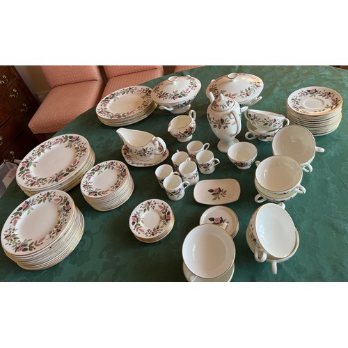 143 - A large quantity of Wedgwood Hathaway Rose coffee and dinner service comprising: coffee pot, 6 coffe... 