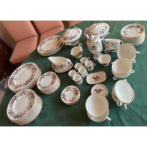 143 - A large quantity of Wedgwood Hathaway Rose coffee and dinner service comprising: coffee pot, 6 coffe... 