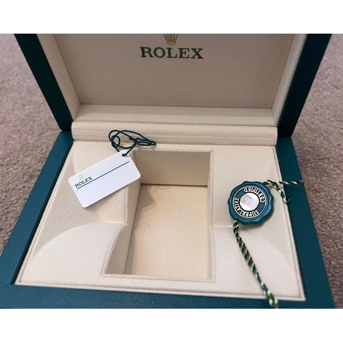 758 - A gentleman's Rolex Oyster Perpetual wristwatch in stainless steel mounts, model 114300 (blue) seria... 