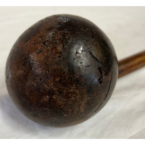 1343 - A Tribal throwing/fighting club with a heavy bulbous root head ? 58cm l