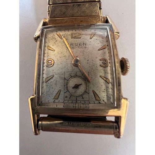 788 - A 1930's manual Gruen 10K gold filled cased Veri-thin wristwatch with subsidiary seconds dial.

Wind... 