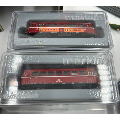 1229 - Marklin interest: A Marklin 81562 mini club z gauge starter Gift Set containing 2-6-0 DB black 74 Cl... 