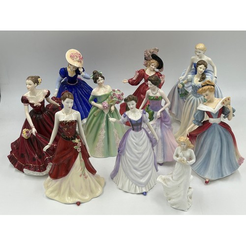 88 - Eleven Royal Doulton figurines to include: Figure of the Year 2004 Classics Susan HN4532,1993 Specia... 