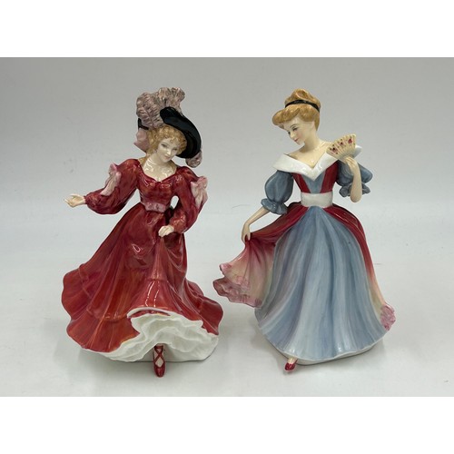 88 - Eleven Royal Doulton figurines to include: Figure of the Year 2004 Classics Susan HN4532,1993 Specia... 