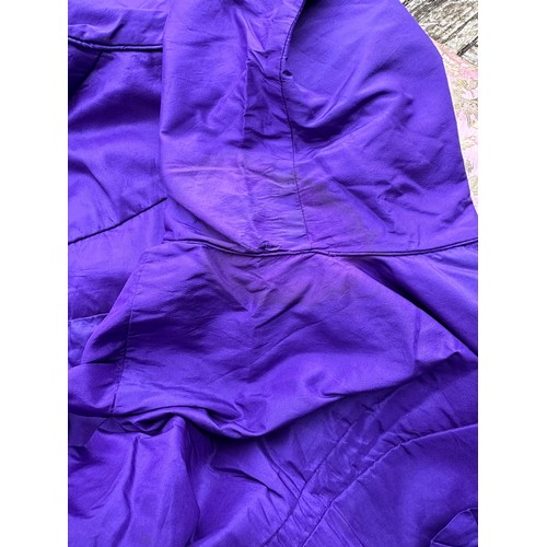 737 - A Victorian taffeta purple skirt and bodice with hooks and bows to the front and lace collar. Skirt ... 