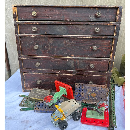 1054 - A quantity of vintage Meccano in two wooden boxes and a bag together with a Mamod steam engine.