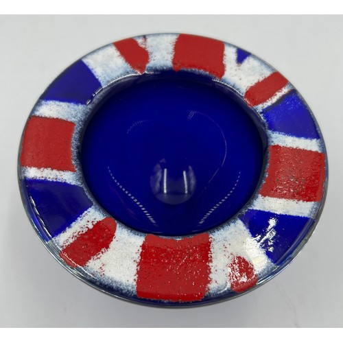 484 - Isle of Wight studio glass Queen Elizabeth II Platinum Jubilee 2012 open bowl with Union Flag design... 