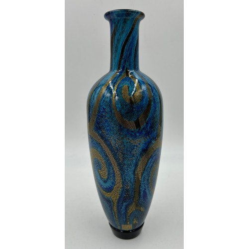 489 - Isle of Wight Contemporary glass by Timothy Harris 'Charleston' design to include a tall Amphora vas... 