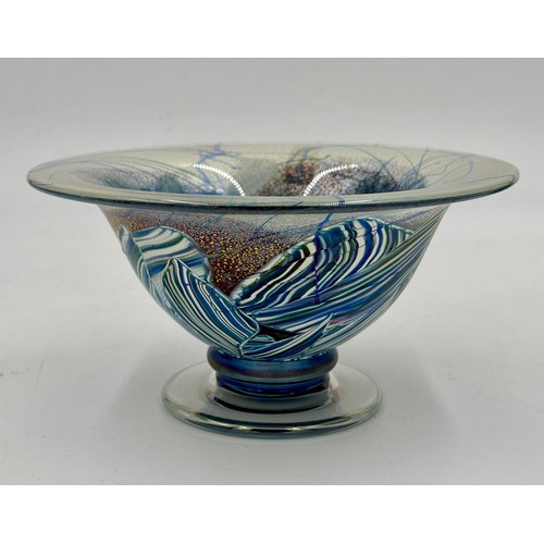 545 - Timothy Harris - Isle of Wight - Seascape Collection.
A pedestal dish 10cm and a round vase 10cm  Th... 