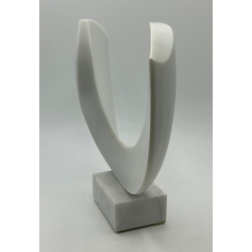 1251 - Michael Thacker 'Pure' 2020 stone sculpture. approx. 26cm h.