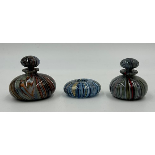 453 - Timothy Harris - Isle of Wight - six pieces of Zanfirico pattern and two squat perfume bottles  from... 