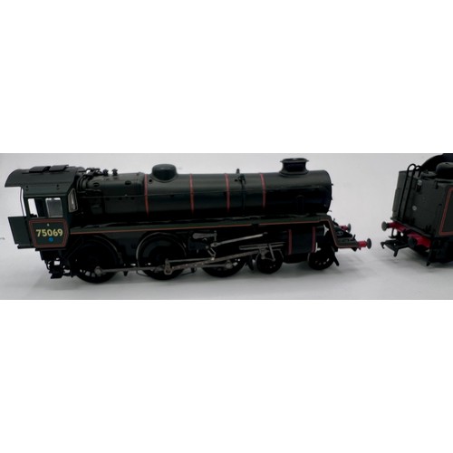 1097 - A Bachmann Branchline OO gauge Standard Class 4 locomotive, with double chimney, 75020, BR line blac... 