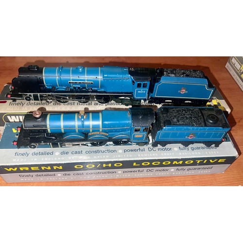 1105 - Two boxed Wrenn 00/H0 scale W2229 Duchess Class 8P 4-6-2 46242 City of Glasgow together with 4-6-0 '... 