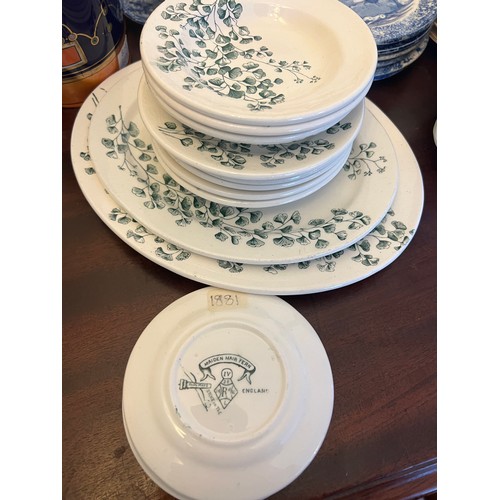 269 - A large quantity of 19th and early 20thC ceramics to include children’s tea and dinner services, jug... 