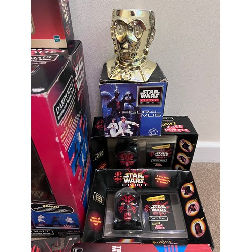 1087 - Star Wars items to include The Phantom Menace Darth Maul Rubiks Cube x 2, 6 x Hasbro Episode I figur... 