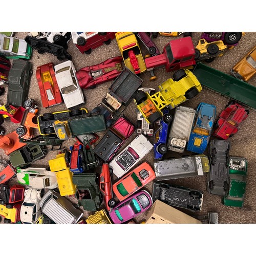 1088 - A large collection of mostly diecast vehicles to include Dinky, Matchbox, Corgi etc together with 2 ... 