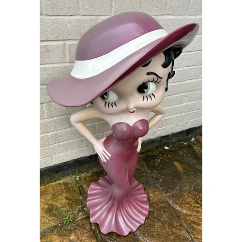 1075 - A large Betty Boop figurine, 2007 king features syndicate 95cm h.