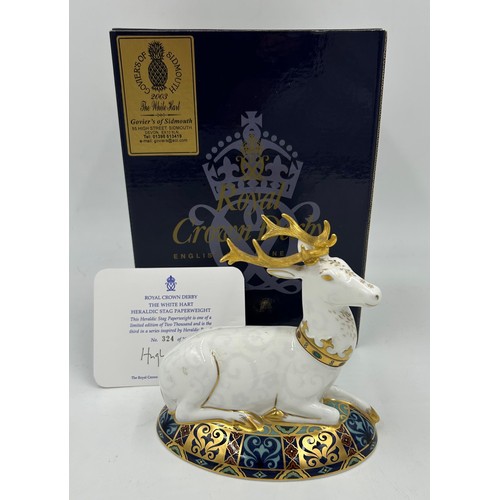 356 - A boxed Royal Crown Derby limited edition White Hart Heraldic Stag paperweight, 324/2000 10cm h, mul... 