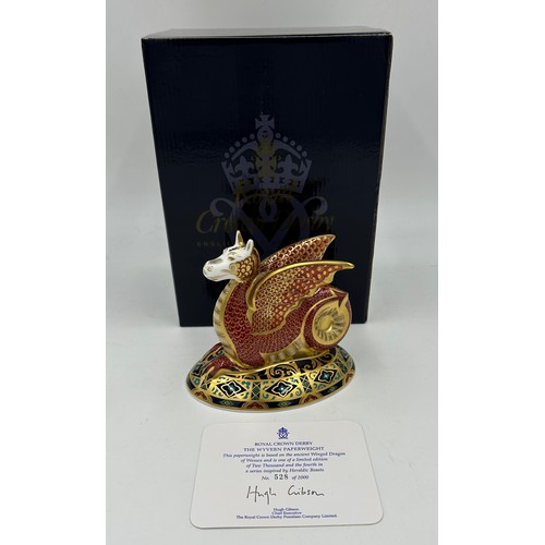 357 - A boxed Royal Crown Derby limited edition The Wyvern paperweight, 528/2000 13cm h. Certificate and g... 