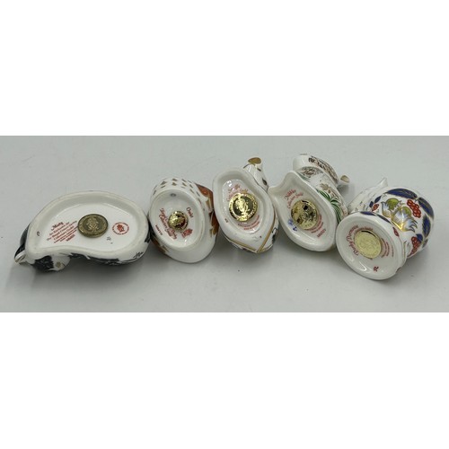 368 - A set of five Royal Crown Derby paperweights, Collector's Guild exclusives, Derby Dormouse, Nibbles,... 