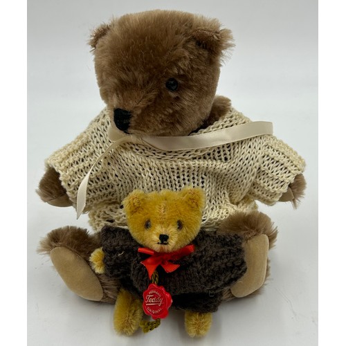 1083 - A selection of bears to include a Gabrielle design bear with cape, deer stalker and goggles approx. ... 