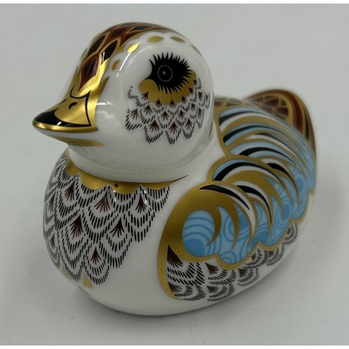 373 - Five Royal Crown Derby Paperweights to include Duckling in a Members Guild box, Rock hopper Penguin ... 