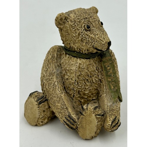 1068 - A collection of 1997 Edward Harrod Bears from Harrods of Knightsbridge by Peter Fagan all with boxes... 