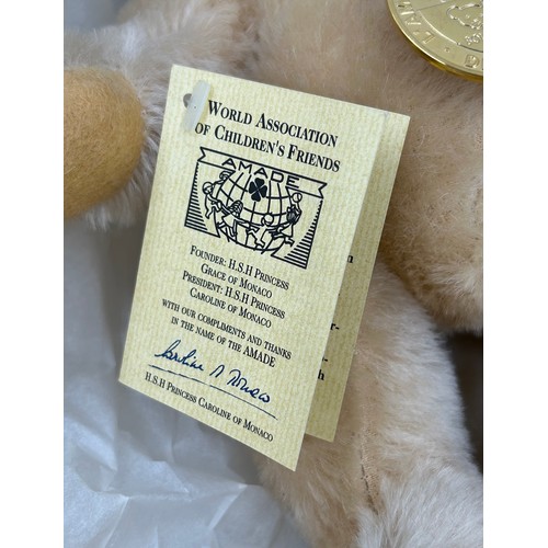 1067 - Steiff Hercule Teddy Bear cream 28cm presented as a limited edition of 1998/3000 with certificate an... 