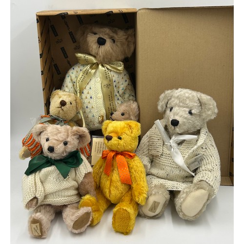 1070 - A Collection of Dean's Rag Book Bears to include '2004 Gold Member Bear' boxed, 'Herbert' No.923, 'H... 