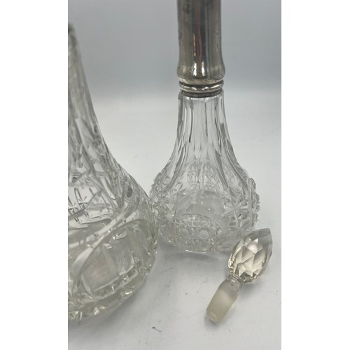 813 - Various silver items to include Gin, Sherry and Whisky decanter labels, an ashtray, silver topped su... 